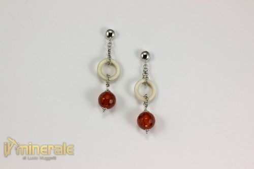 ORC4-24Ns1090-2_gioielli_argento_orecchini_pendenti_corno_pietre_dure_corniola